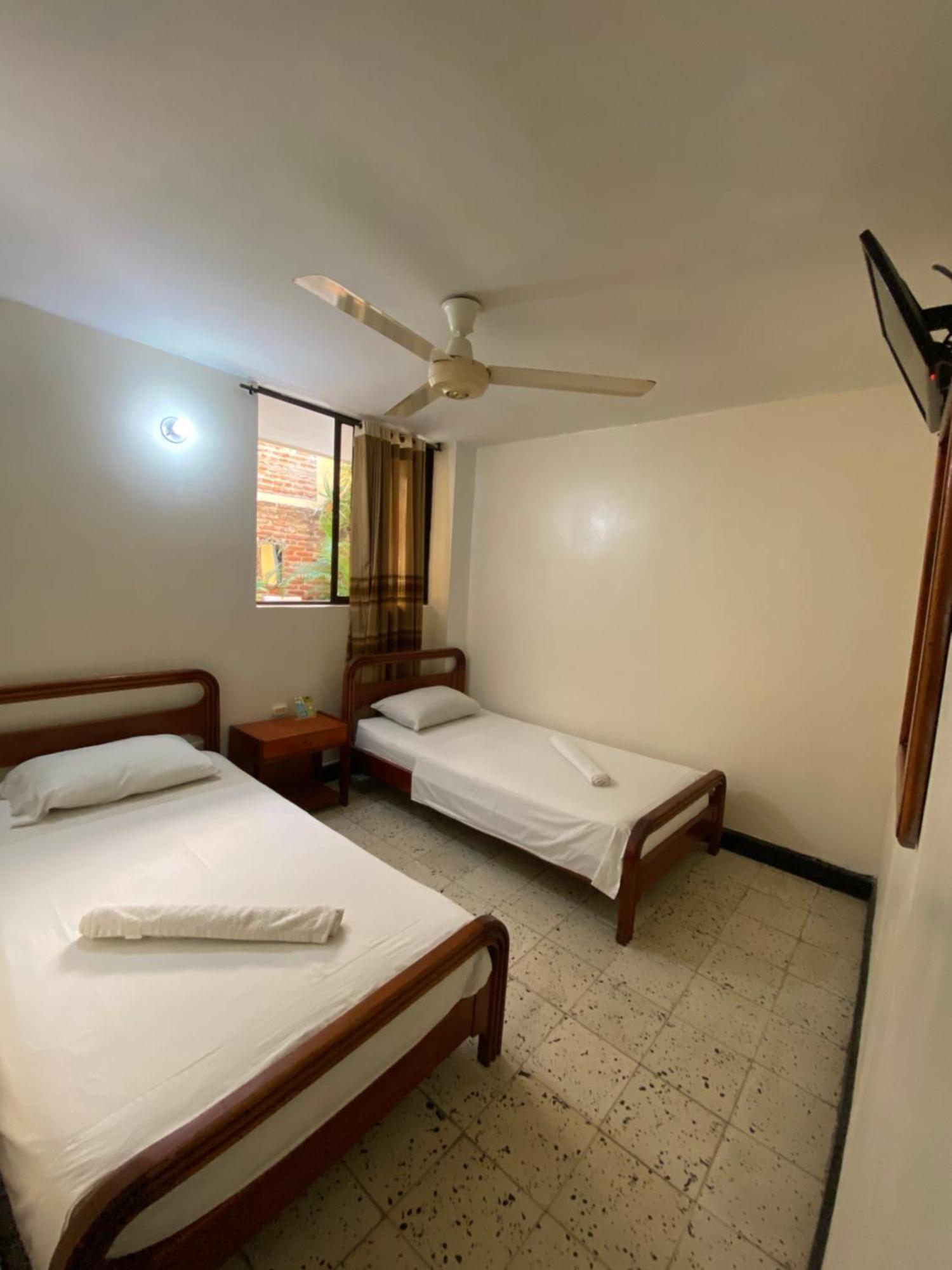 Hotel Granate Santa Marta  Bilik gambar